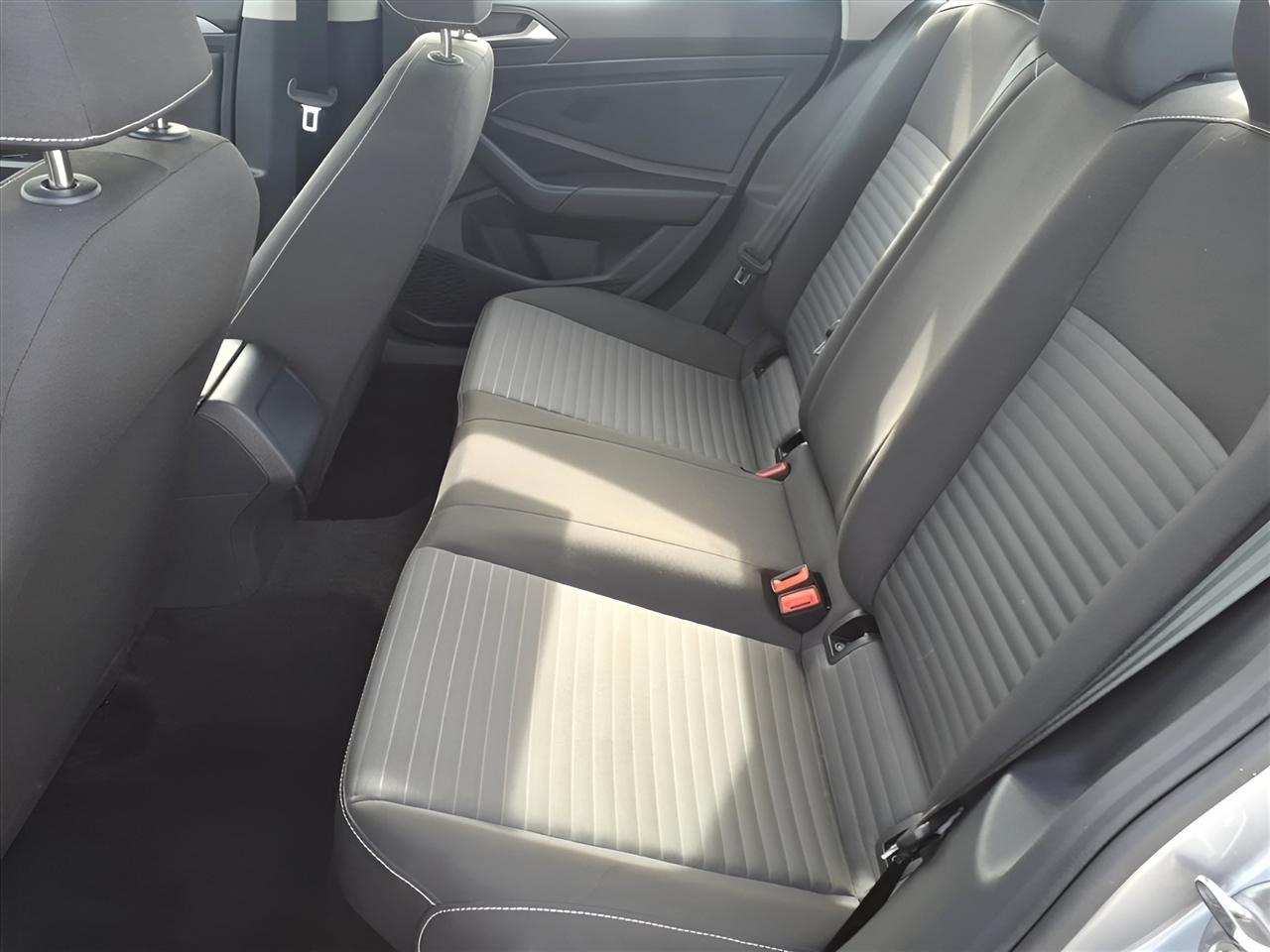 Volkswagen Jetta S Auto 2025