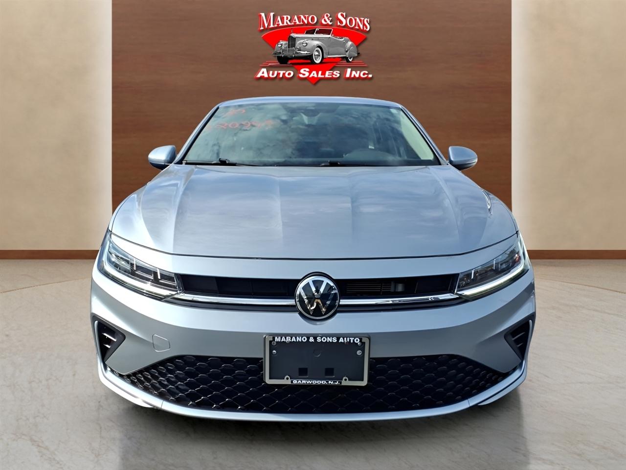 Volkswagen Jetta S Auto 2025