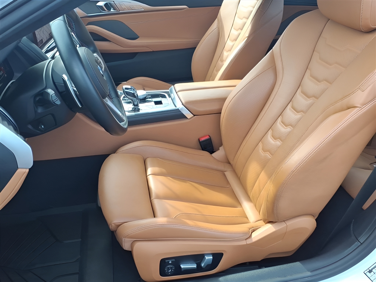 BMW 8 Series M850i xDrive Coupe 2023