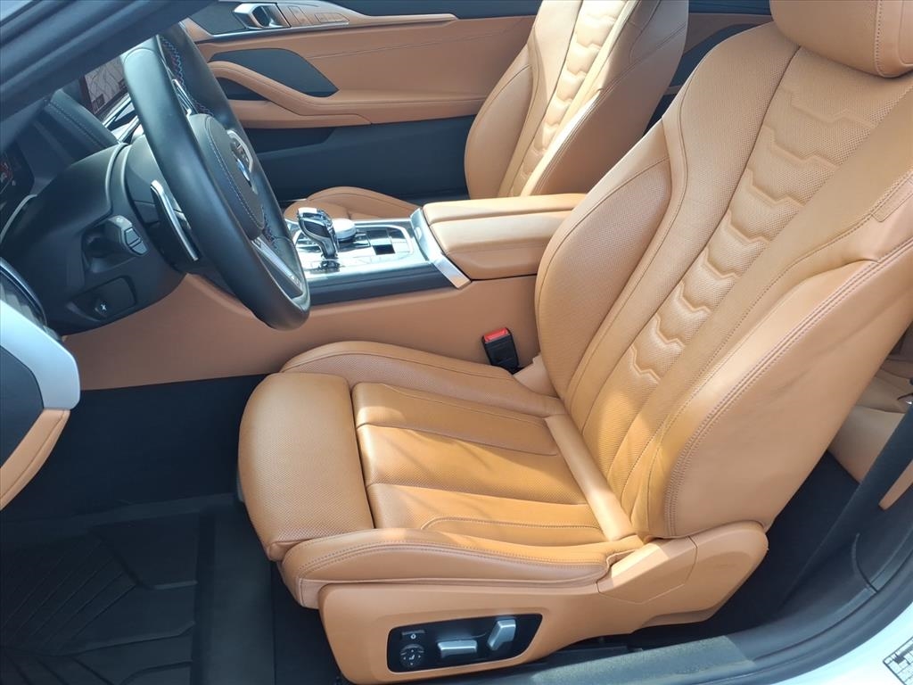 BMW 8 Series M850i xDrive Coupe 2023