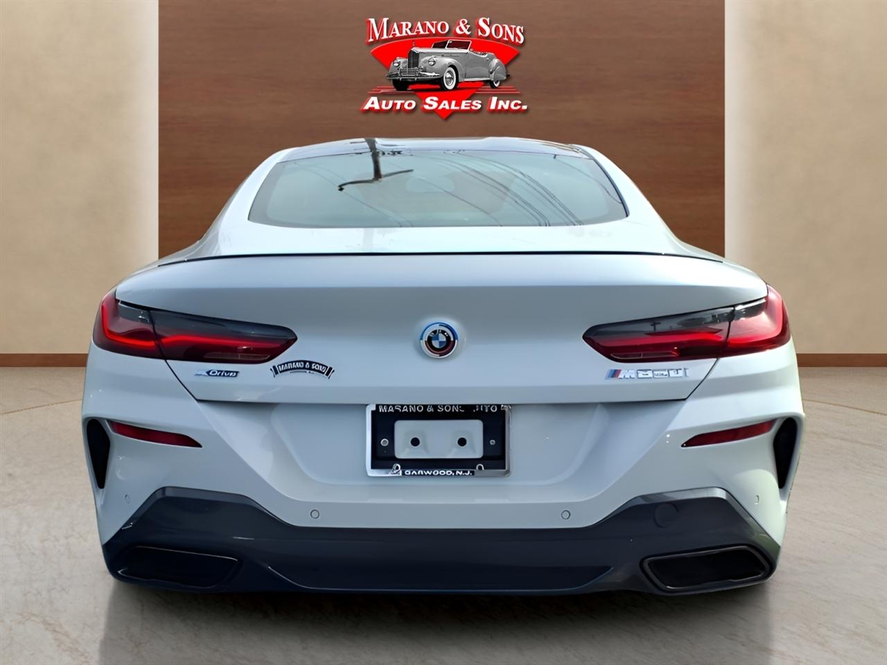 BMW 8 Series M850i xDrive Coupe 2023