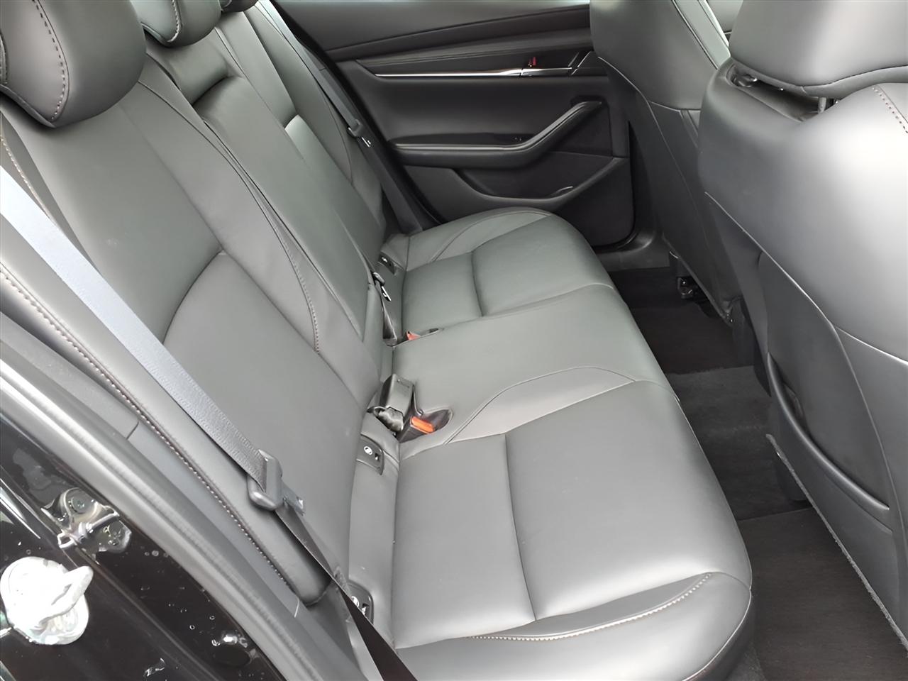 Mazda Mazda3 Sedan 2.5 S Preferred FWD 2025