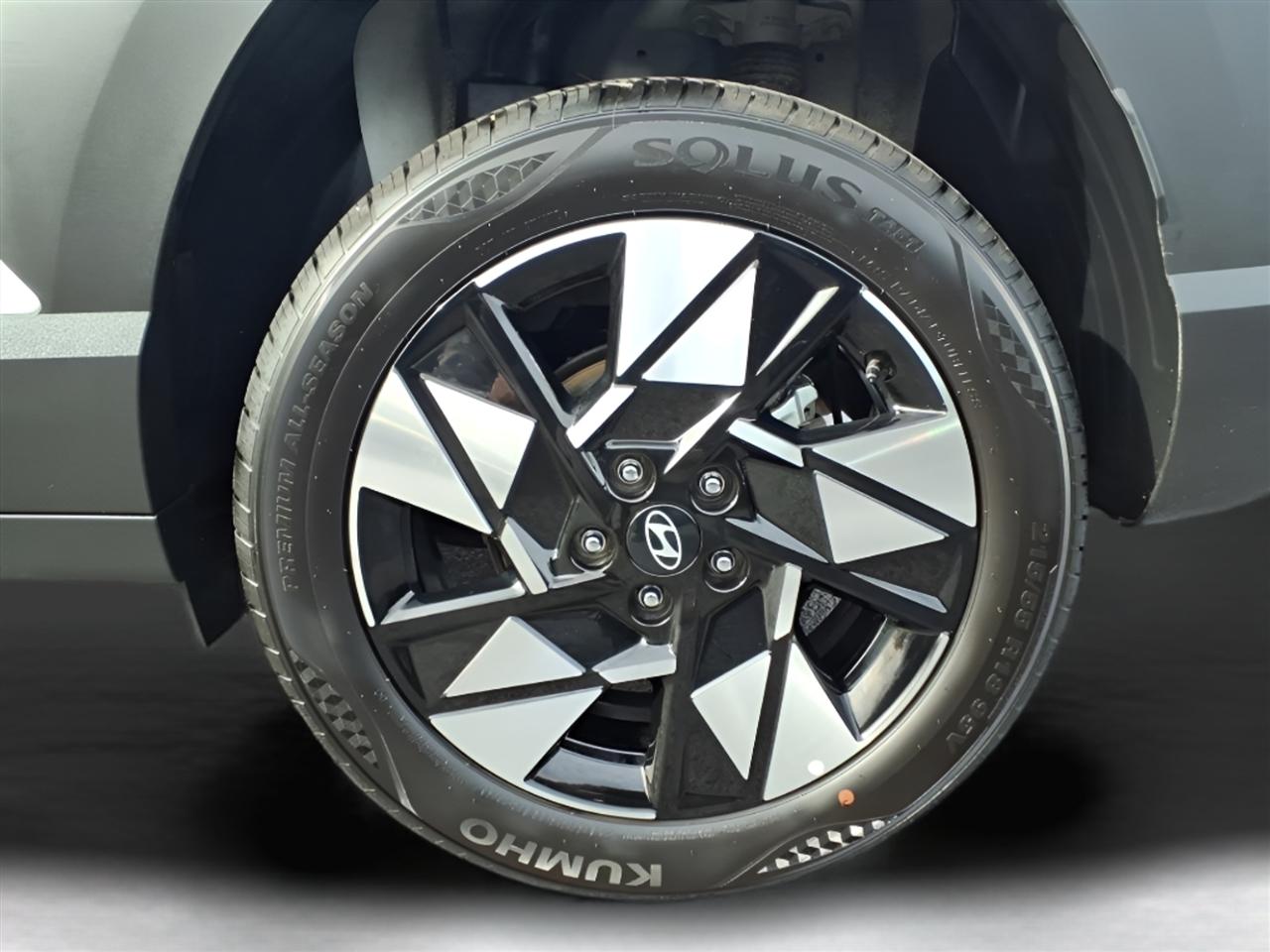 Hyundai Kona SEL AWD 2025