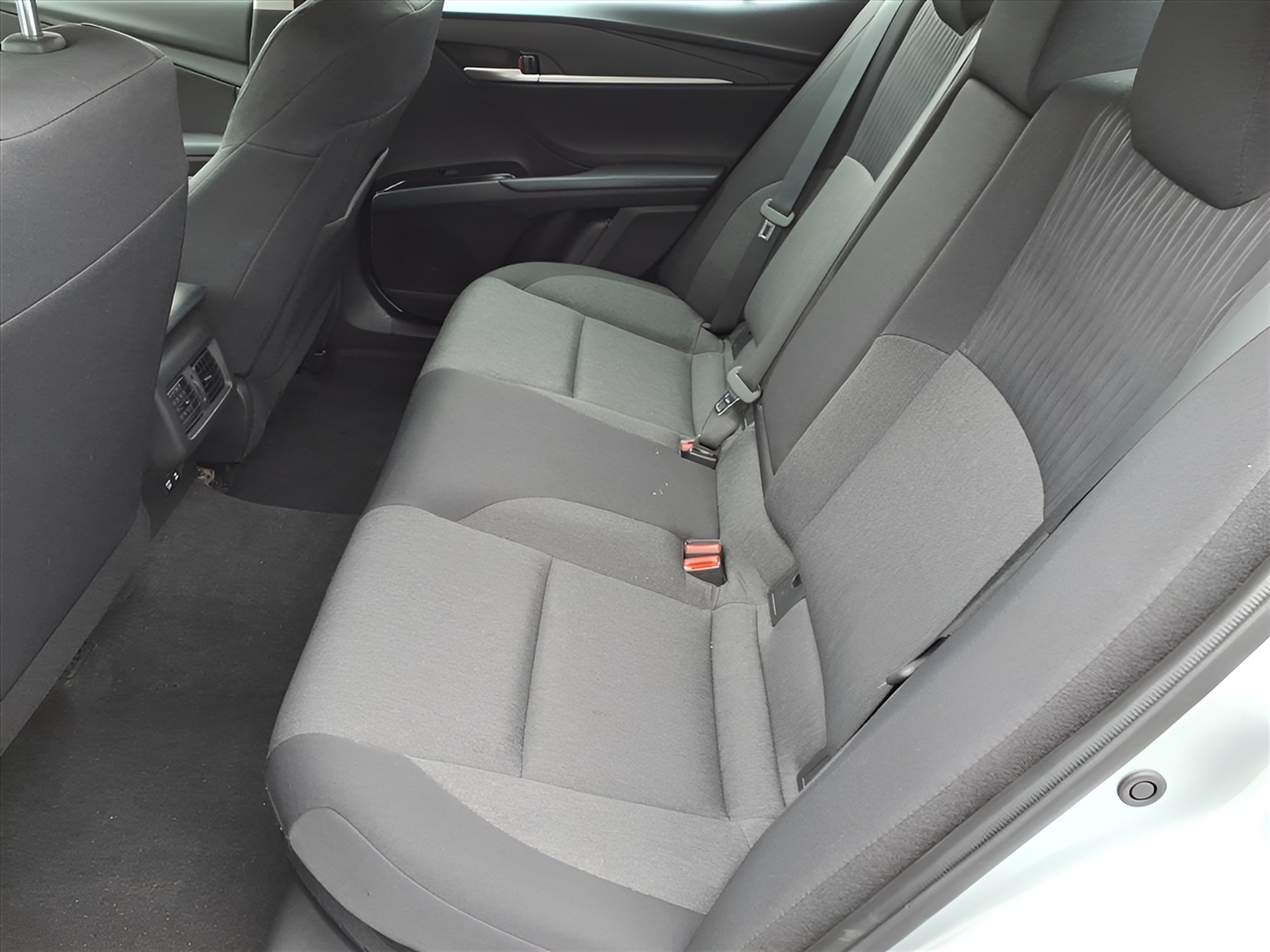 Toyota Camry XLE (Natl) 2025