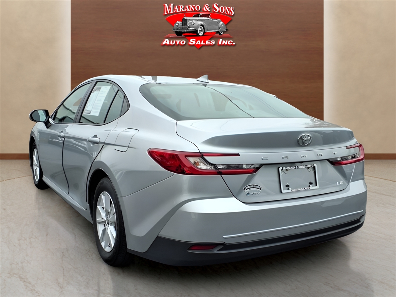 Toyota Camry XLE (Natl) 2025