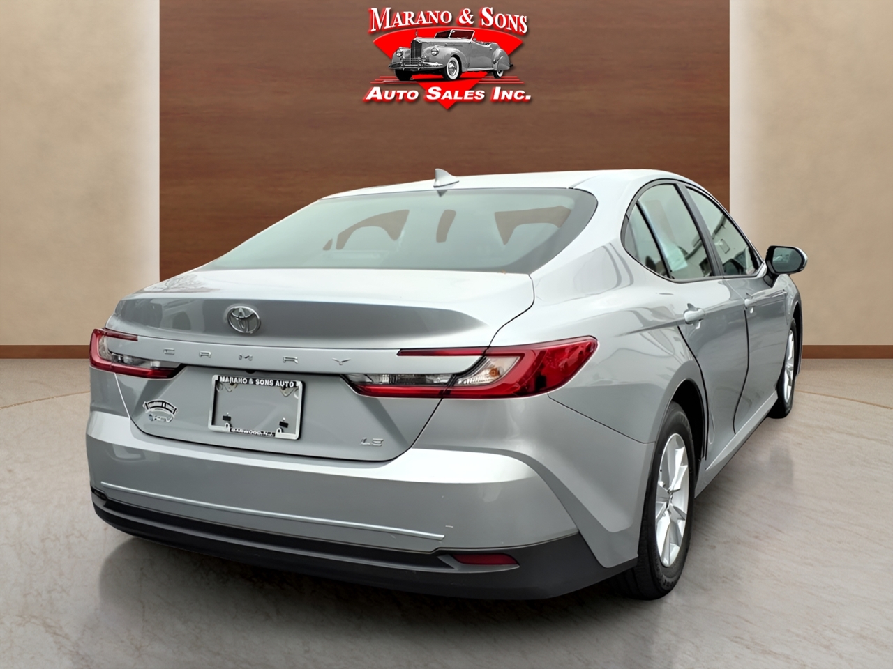 Toyota Camry XLE (Natl) 2025