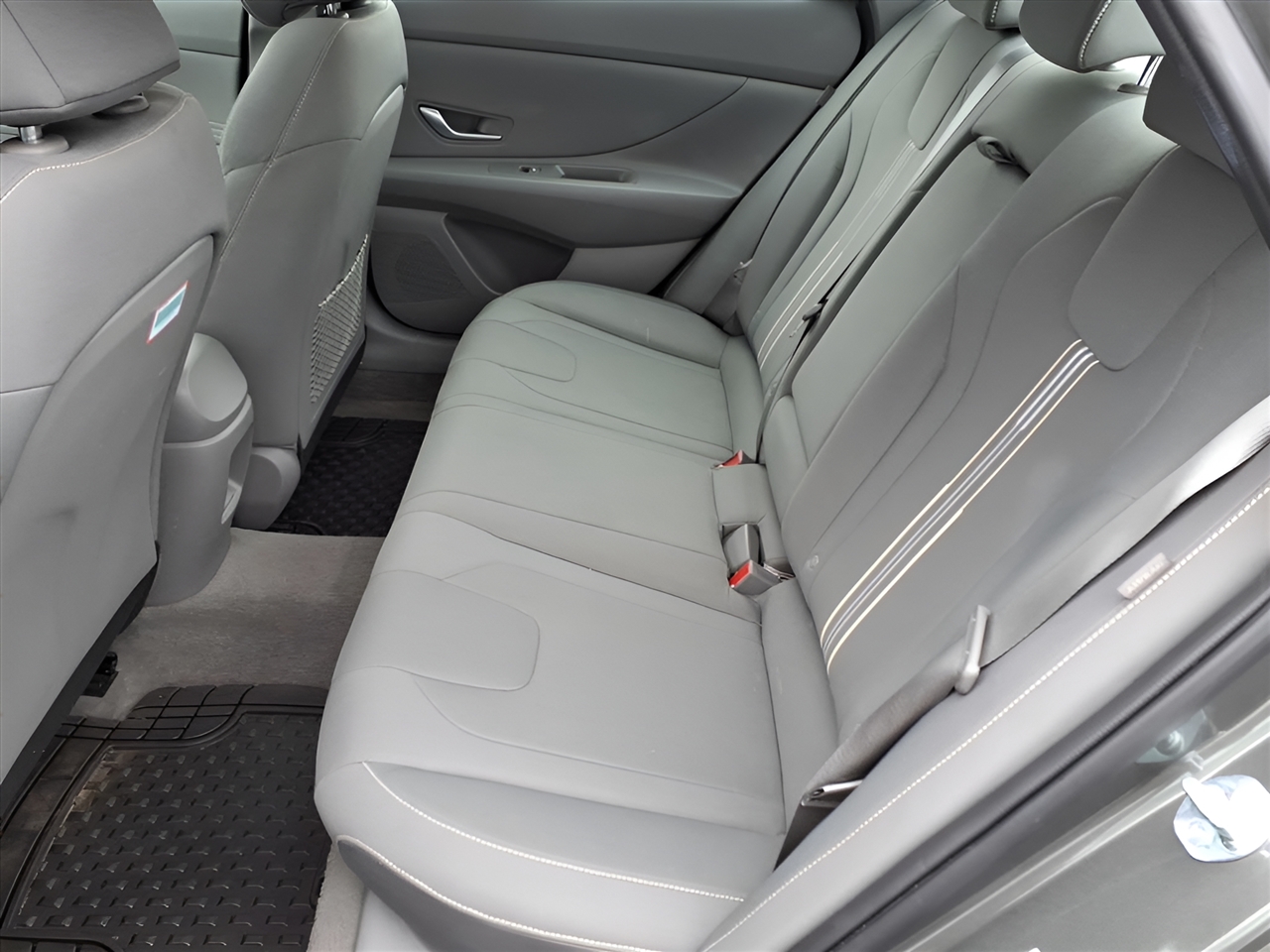 Hyundai Elantra SEL Convenience IVT 2025