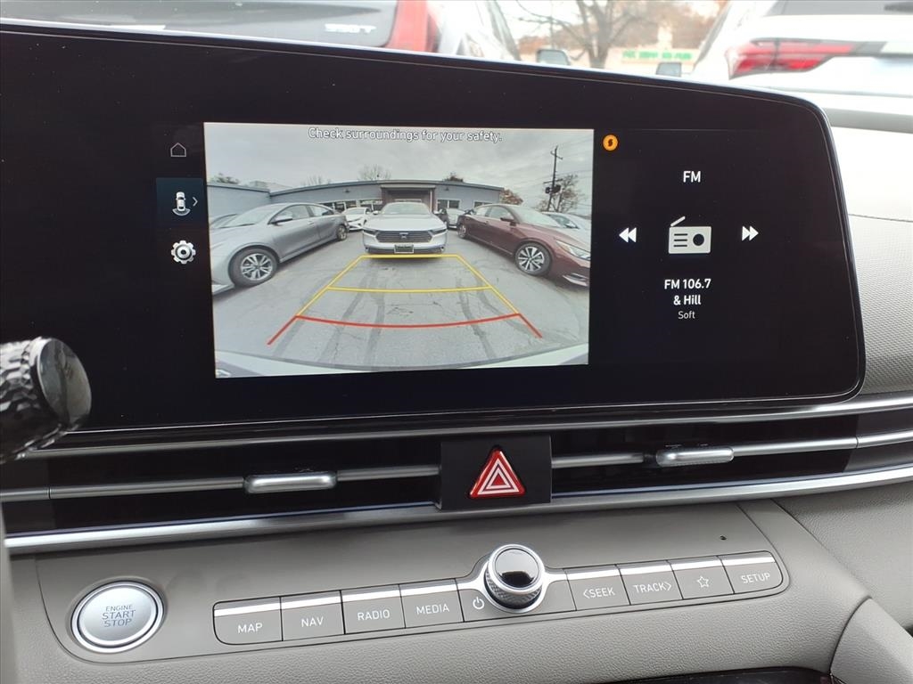 Hyundai Elantra SEL Convenience IVT 2025