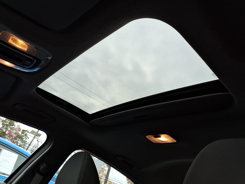 Hyundai Elantra SEL Convenience IVT 2025