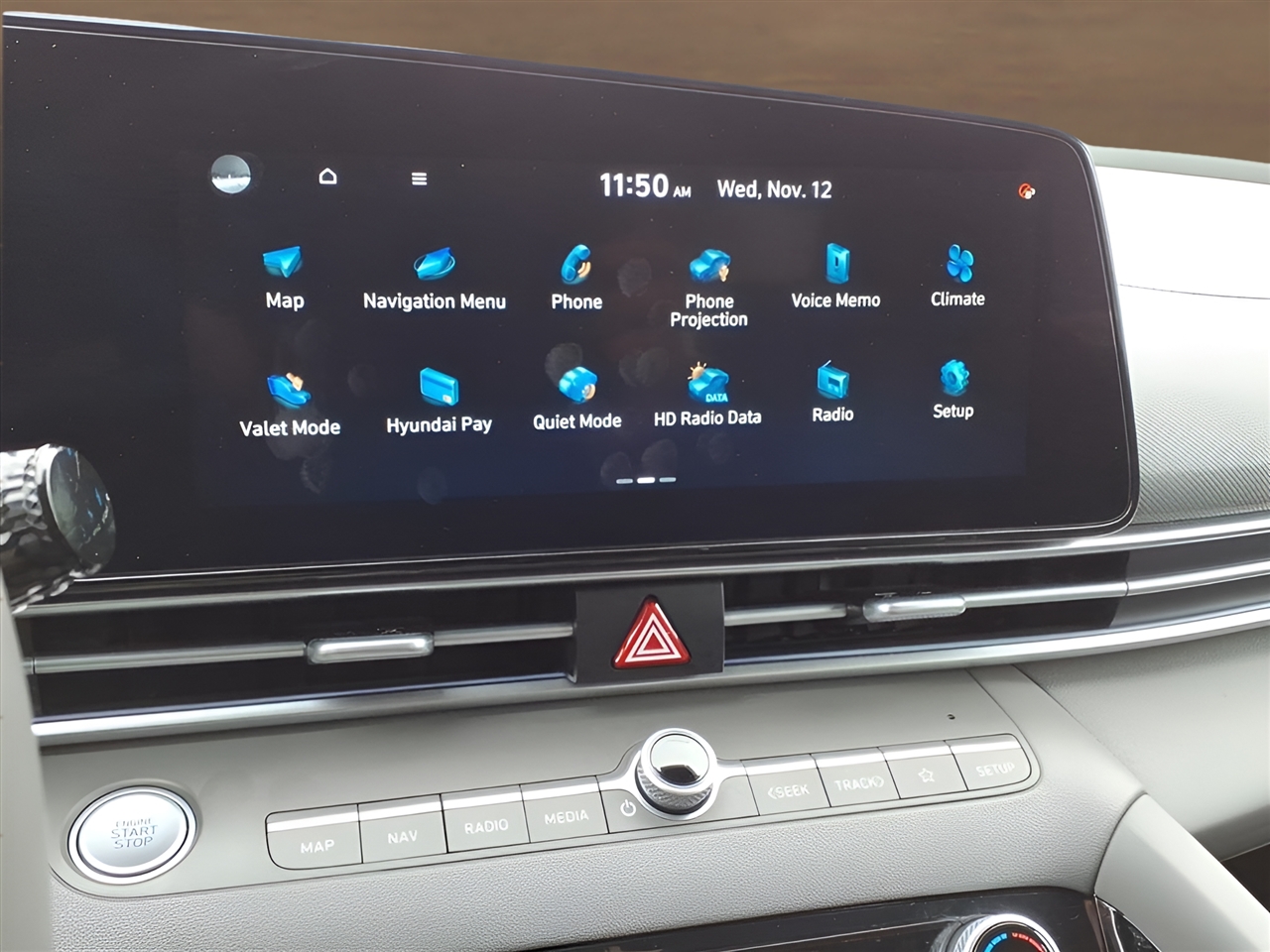 Hyundai Elantra SEL Convenience IVT 2025