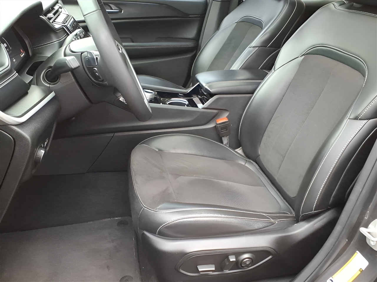 Jeep Grand Cherokee Altitude X 4x4 2023