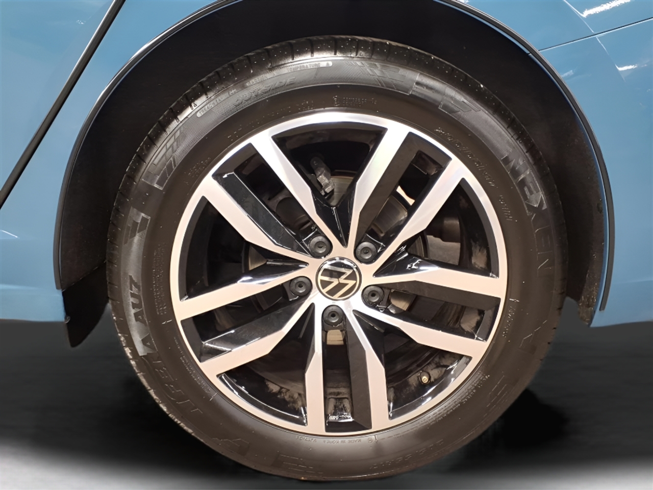 Volkswagen Jetta SE Auto 2025