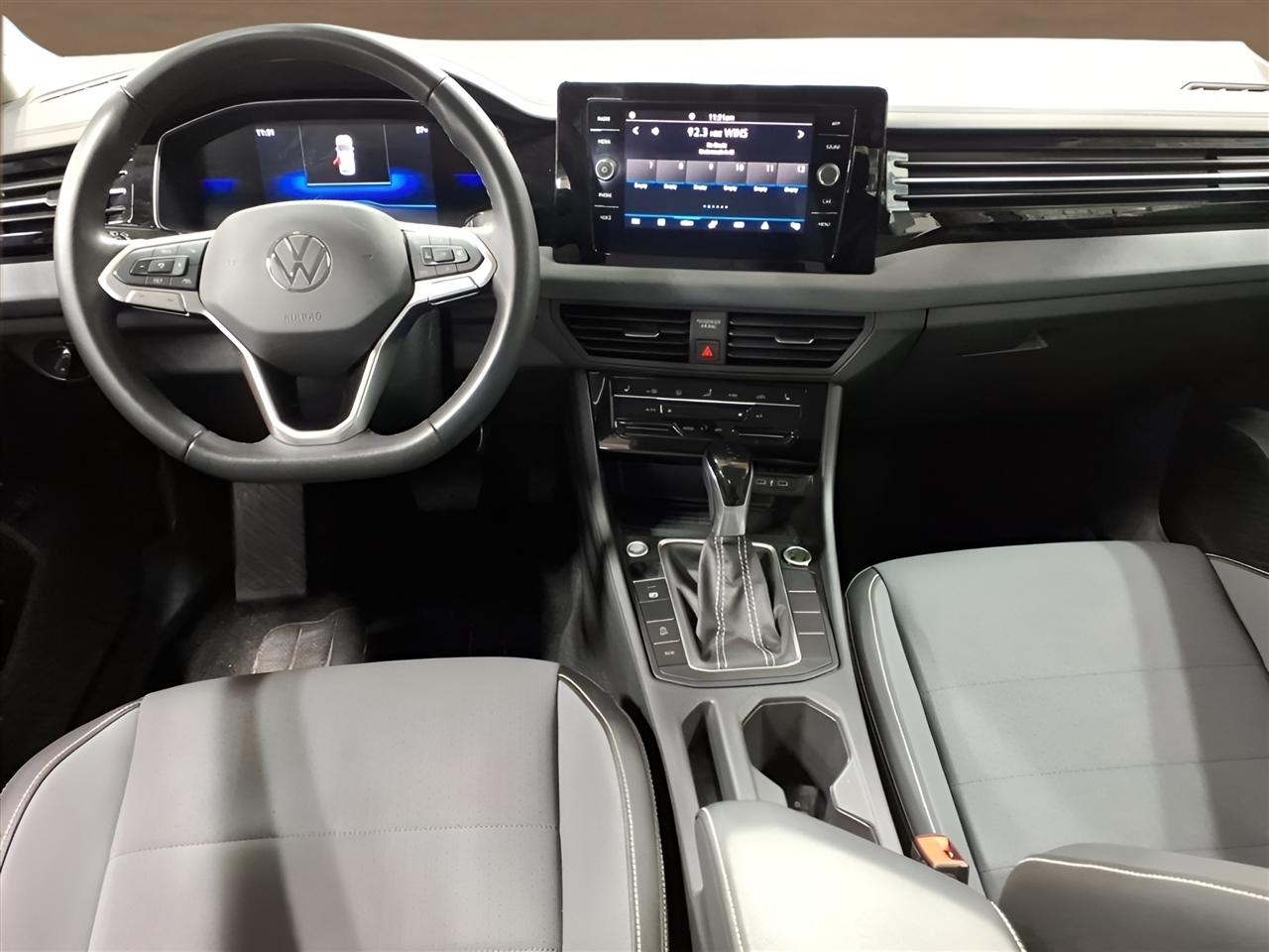 Volkswagen Jetta SE Auto 2025