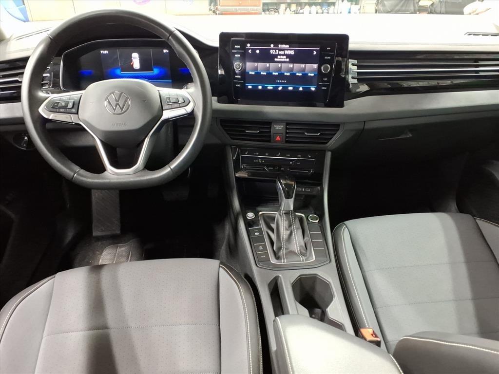 Volkswagen Jetta SE Auto 2025