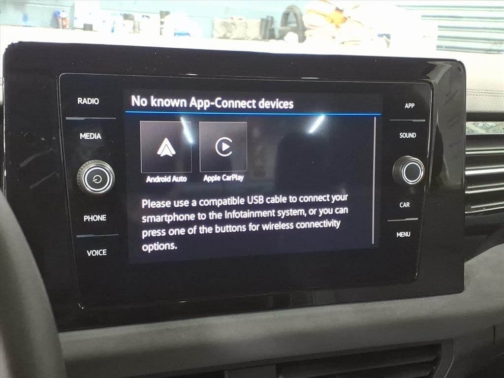 Volkswagen Jetta SE Auto 2025