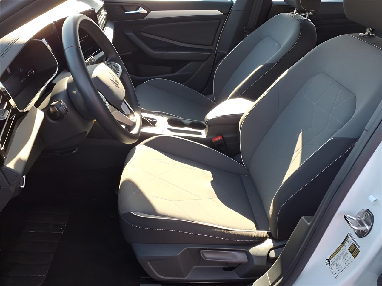 Volkswagen Jetta Sport Auto 2025