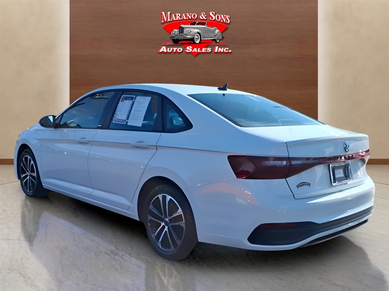 Volkswagen Jetta Sport Auto 2025