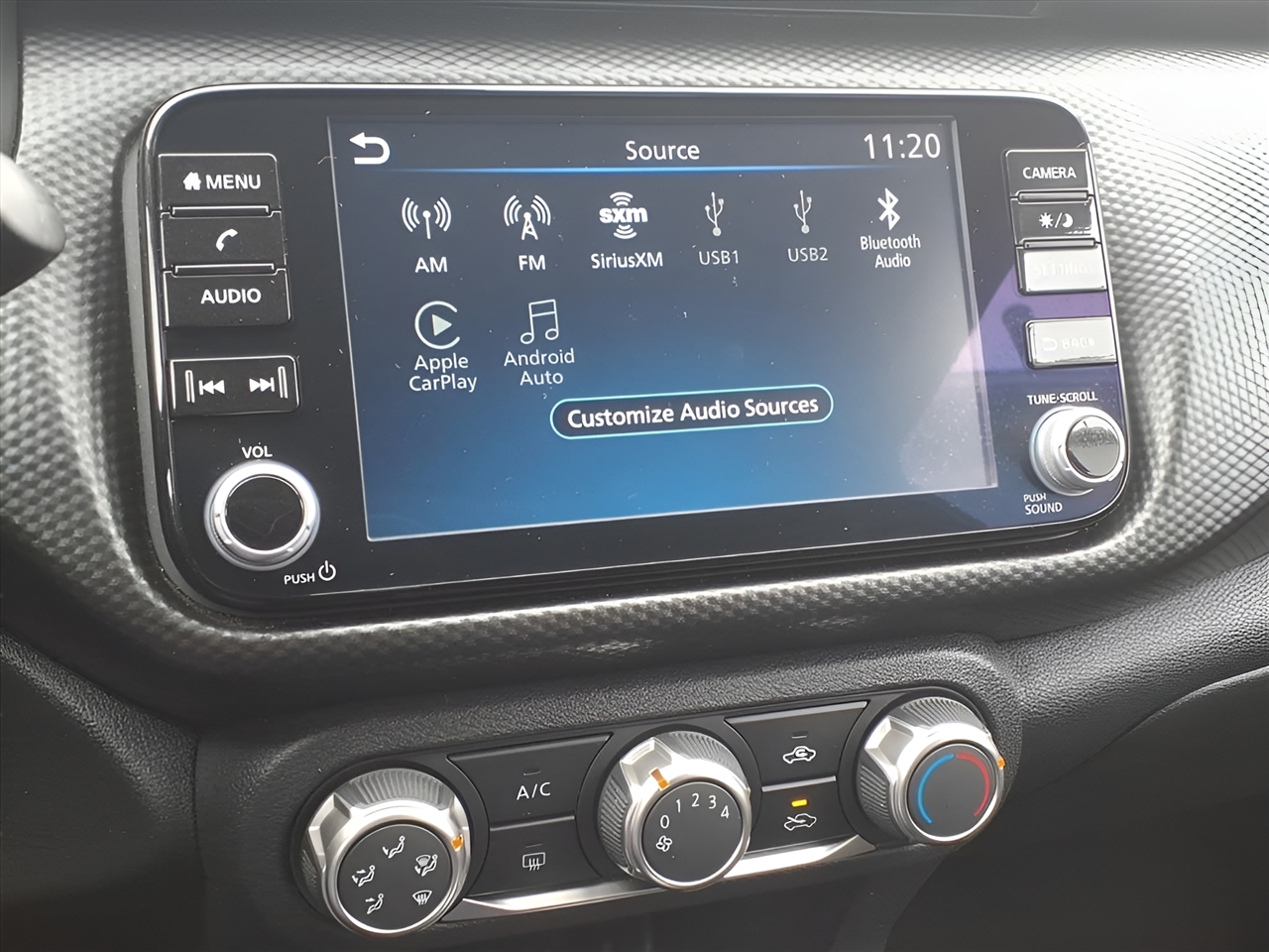 Nissan Kicks SV FWD 2024