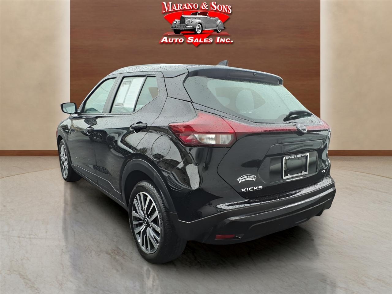 Nissan Kicks SV FWD 2024