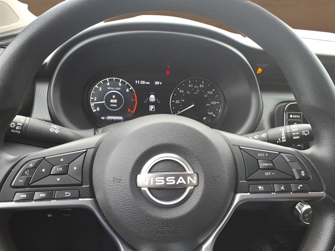 Nissan Kicks SV FWD 2024