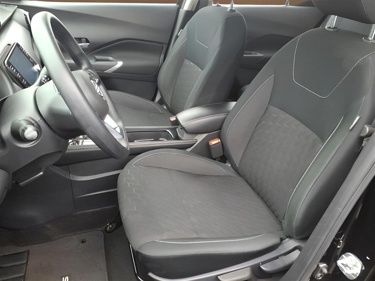 Nissan Kicks SV FWD 2024