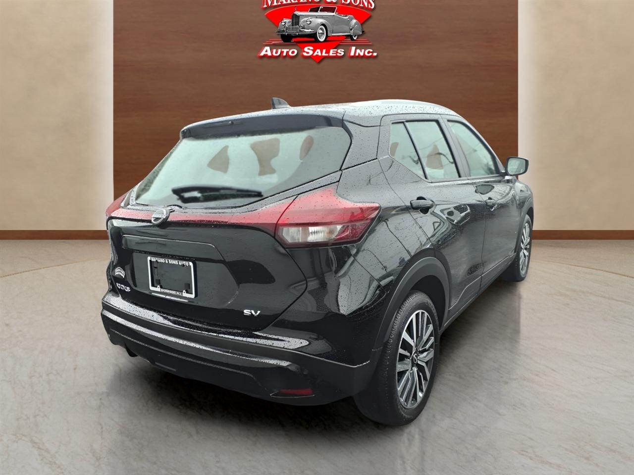 Nissan Kicks SV FWD 2024