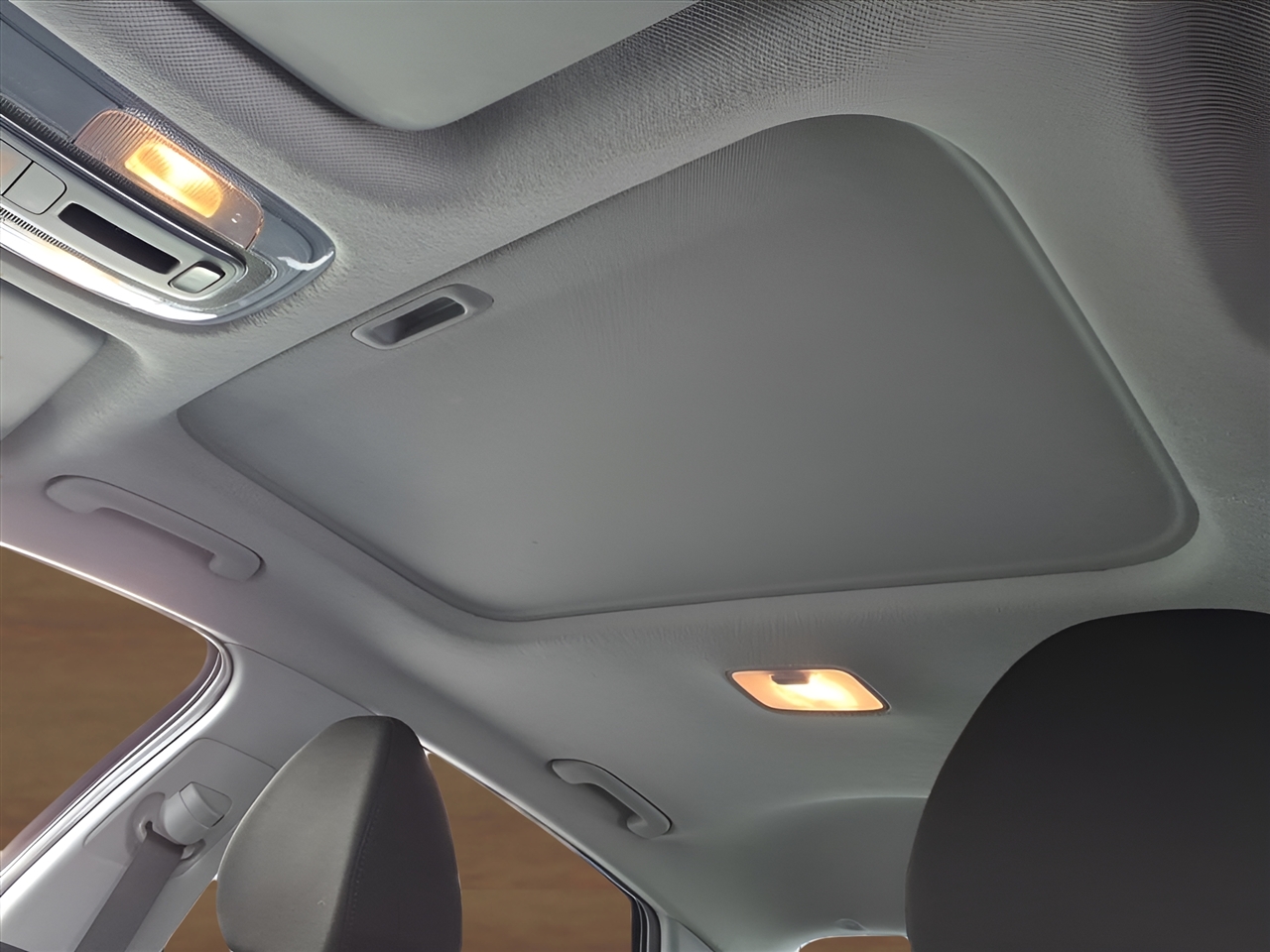 Hyundai Elantra SEL Convenience IVT 2025