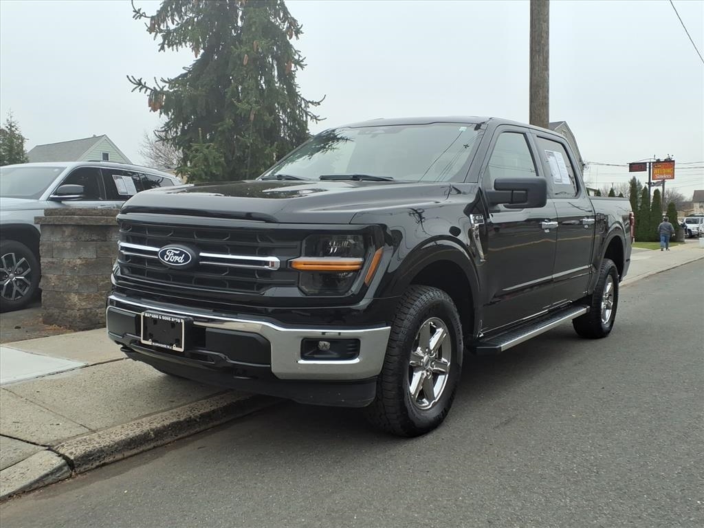 2025 Ford F-150 XLT 4WD SuperCrew 5.5' Box