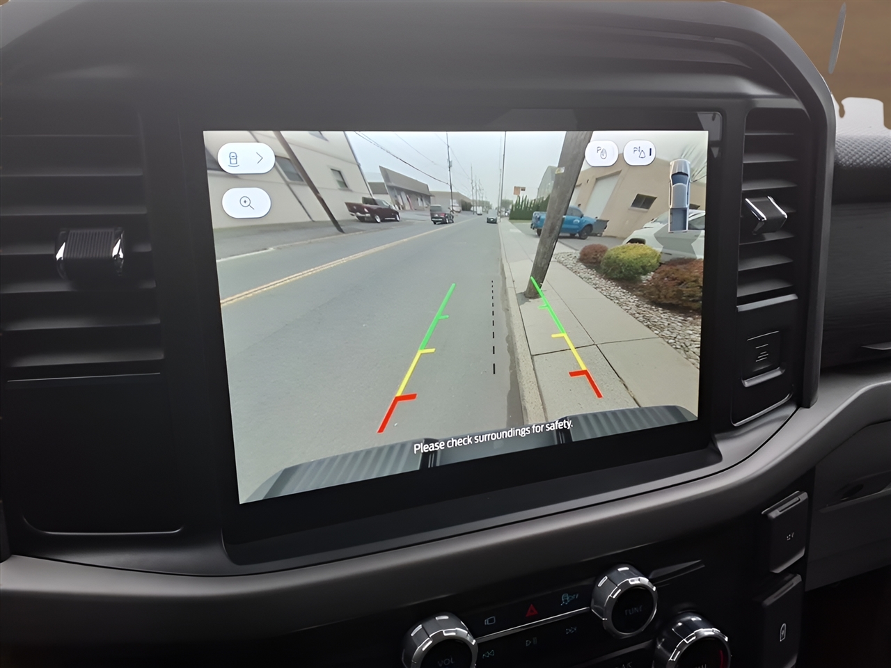 Ford F-150 XLT 4WD SuperCrew 5.5' Box 2025