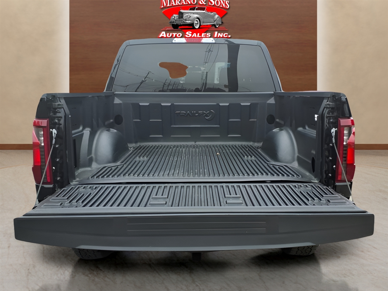 Ford F-150 XLT 4WD SuperCrew 5.5' Box 2025