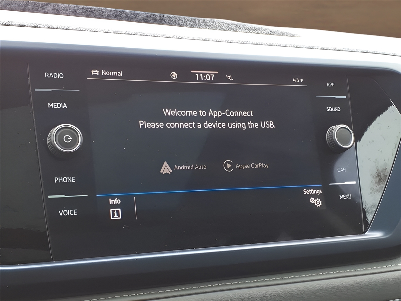 Volkswagen Taos SE 4Motion 2024