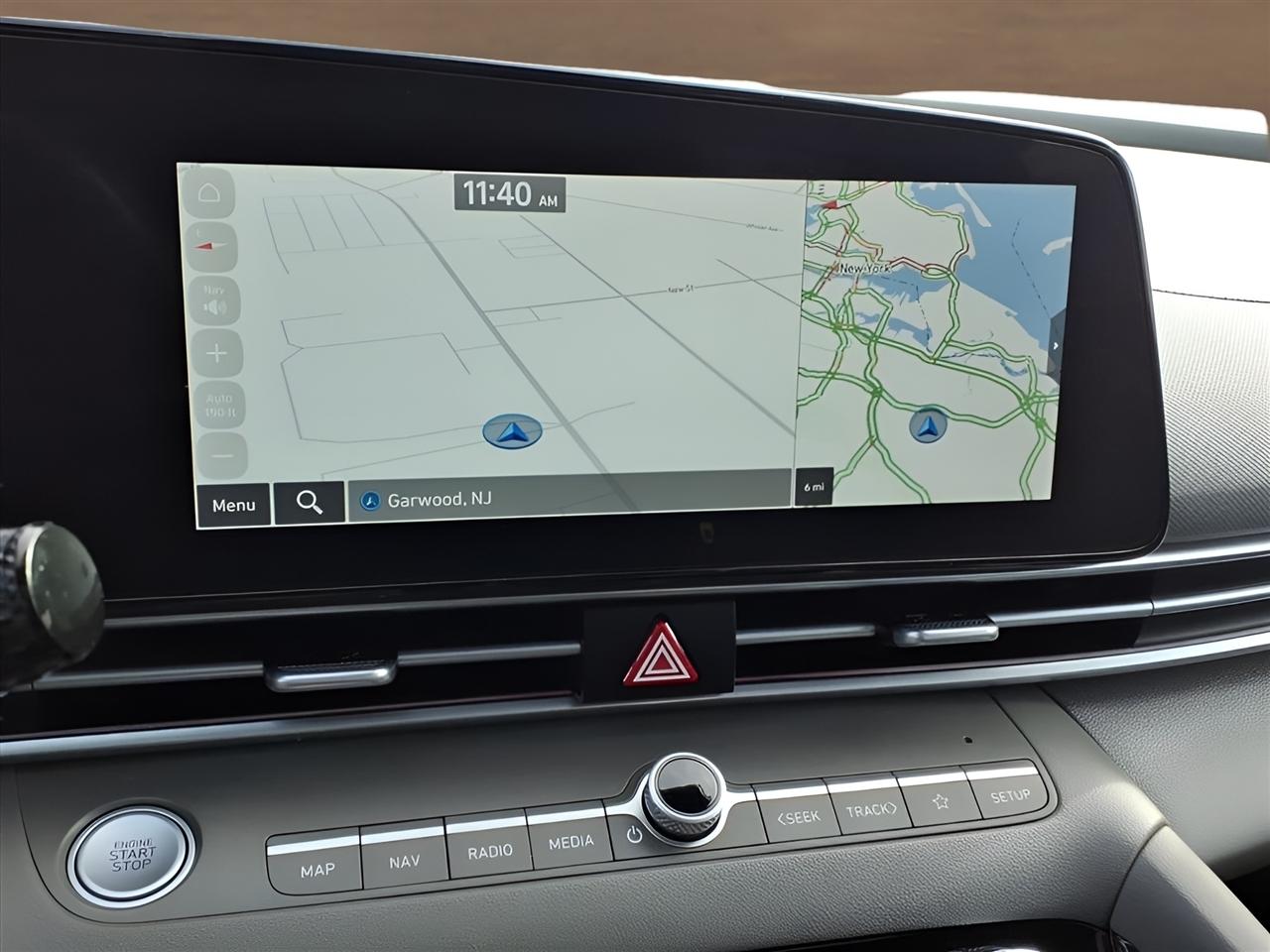 Hyundai Elantra SEL Convenience IVT 2025