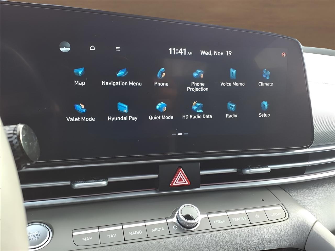 Hyundai Elantra SEL Convenience IVT 2025