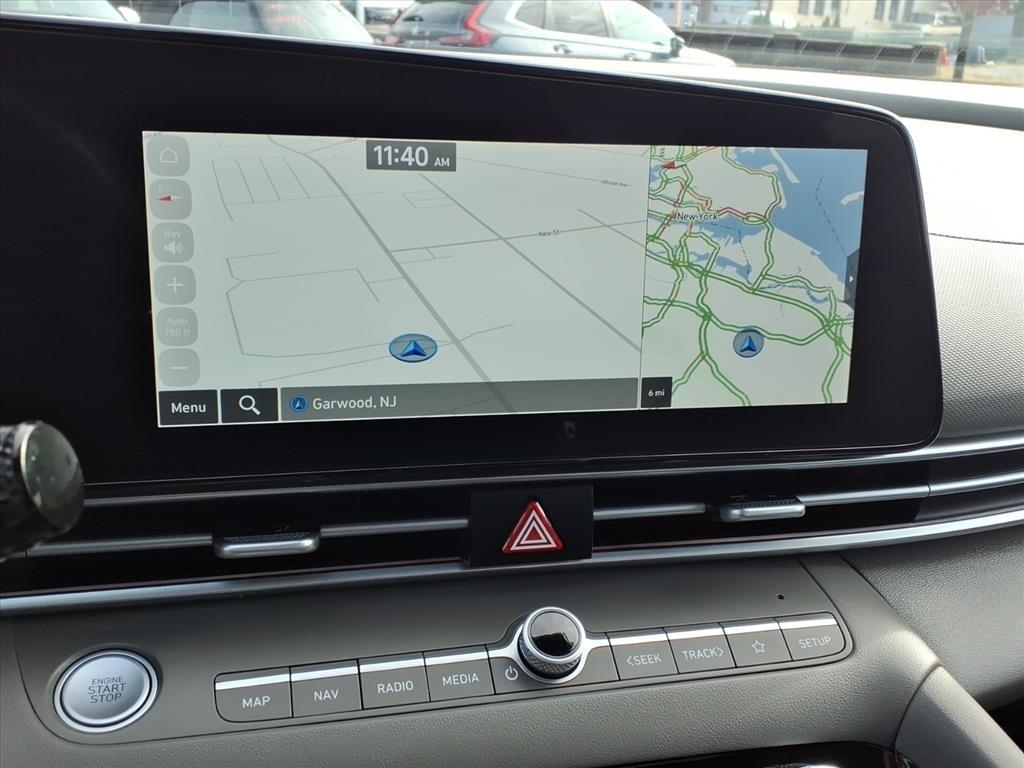 Hyundai Elantra SEL Convenience IVT 2025