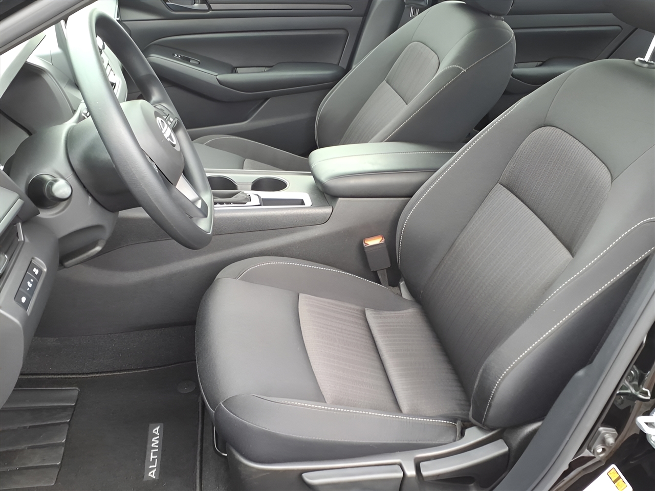 Nissan Altima S FWD 2025