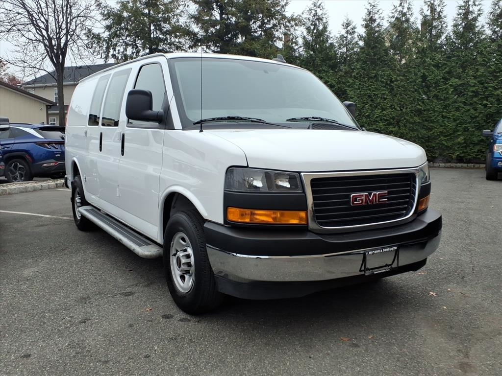 GMC Savana Cargo Van RWD 2500 135" 2024