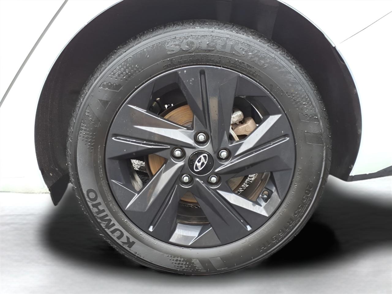 Hyundai Elantra SEL IVT 2023