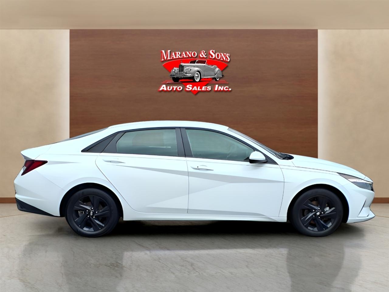 Hyundai Elantra SEL IVT 2023
