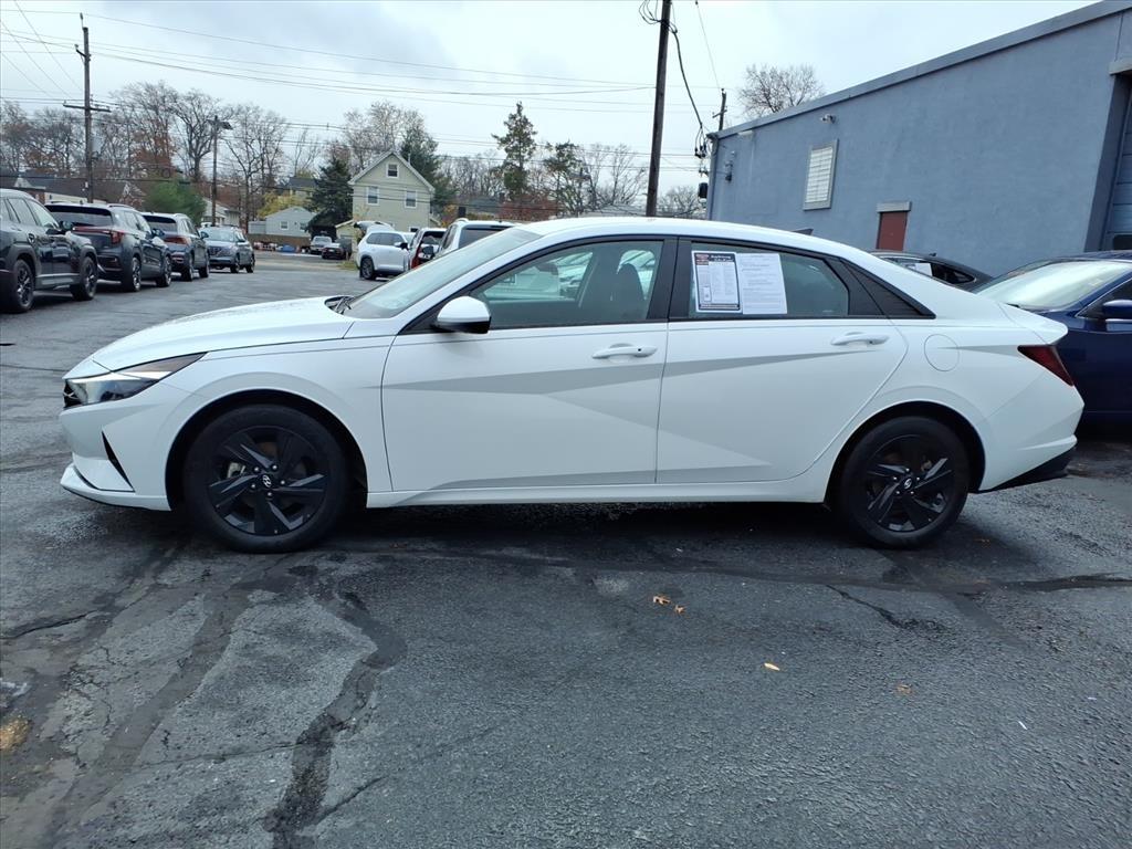 Hyundai Elantra SEL IVT 2023