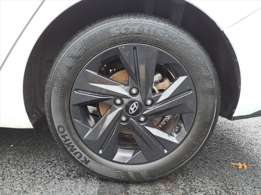 Hyundai Elantra SEL IVT 2023