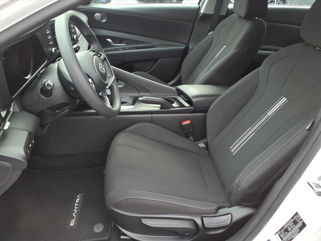 Hyundai Elantra SEL IVT 2023