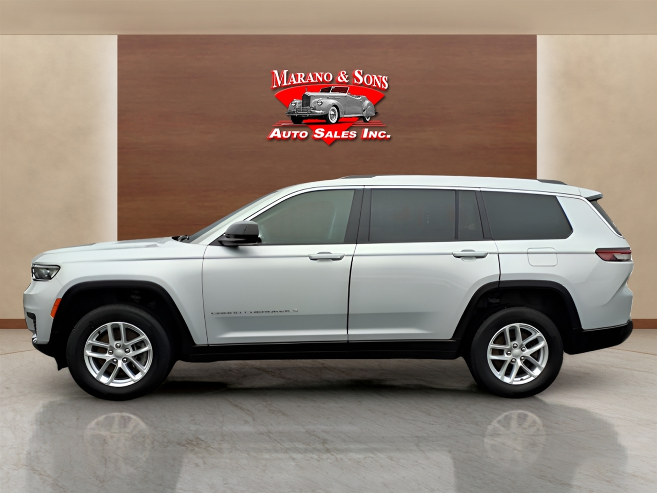 Jeep Grand Cherokee L Laredo 4x4 2023