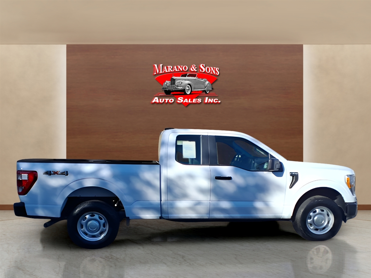Ford F-150 XLT 4WD SuperCab 6.5' Box 2022