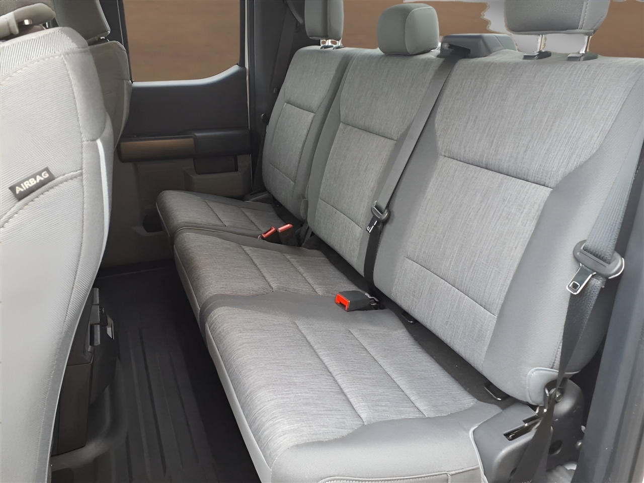 Ford F-150 XLT 4WD SuperCab 6.5' Box 2022