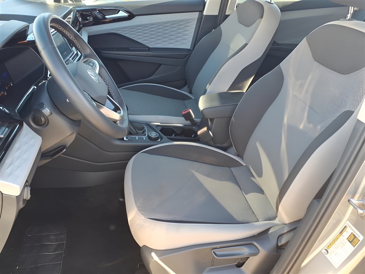 Volkswagen Taos S 4MOTION 2024