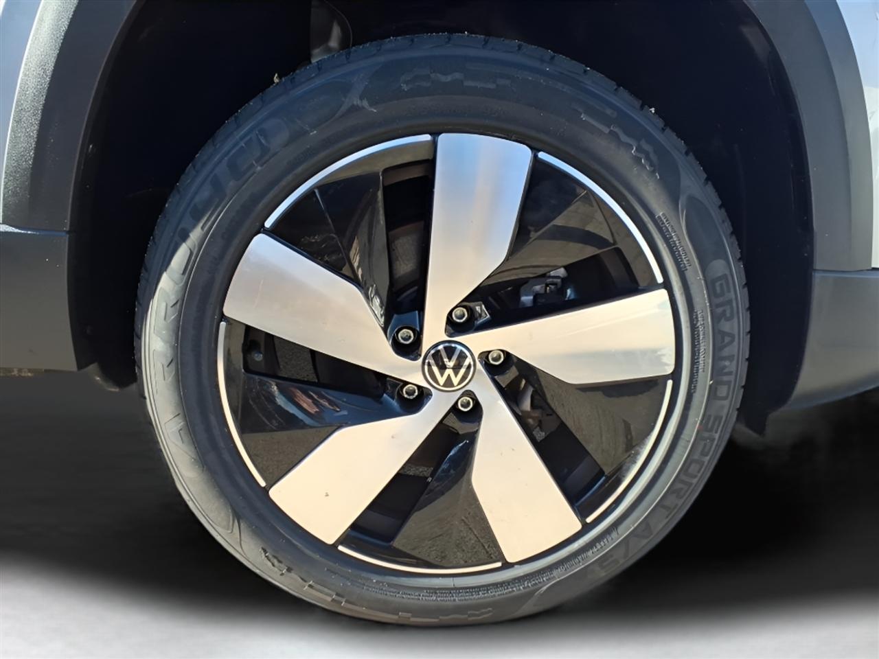 Volkswagen Taos S 4MOTION 2024