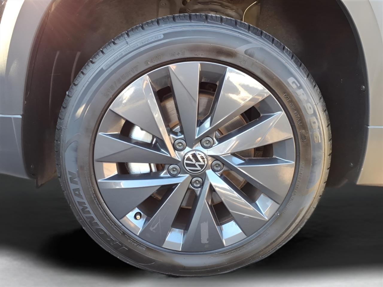 Volkswagen Taos S FWD 2024