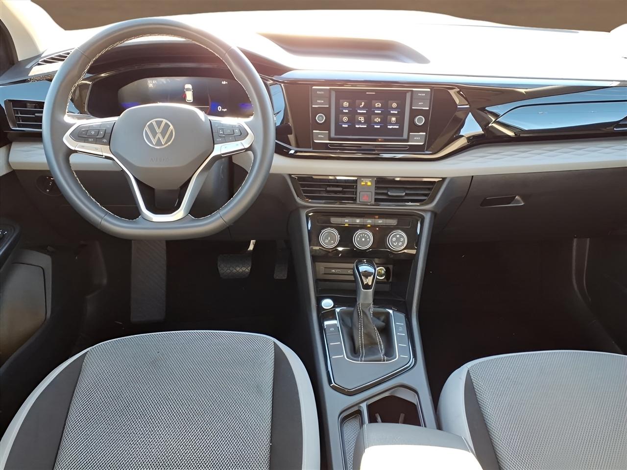 Volkswagen Taos S FWD 2024