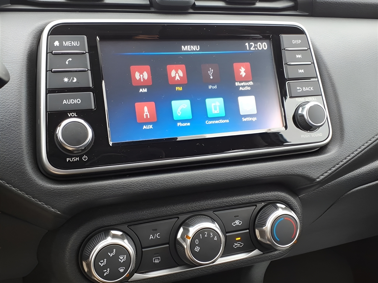 Nissan Versa S CVT 2025