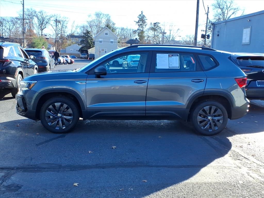 Volkswagen Taos S FWD 2024